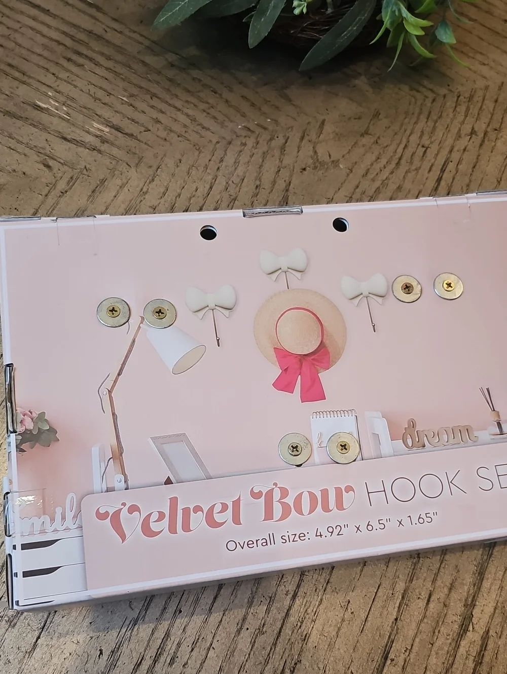 Velvet Bow Hook Set - White Velvet Bow Wall Hooks (Set of 3) NWT